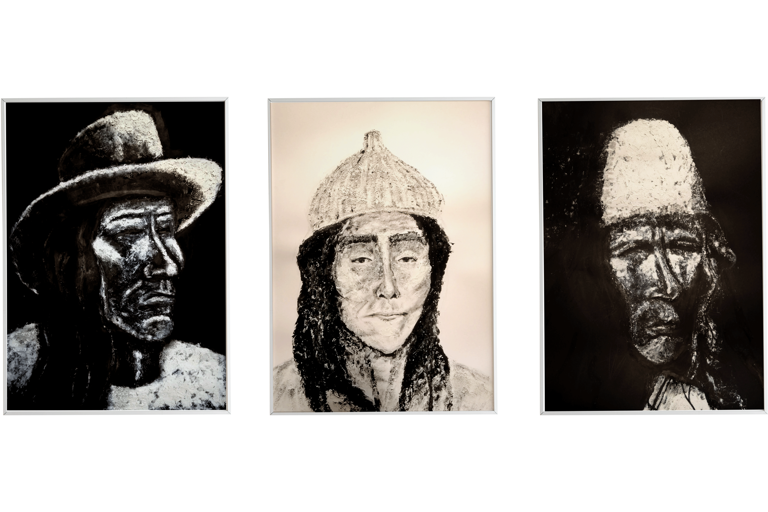 three indigenas from Sierra Nevada de Santa Marta