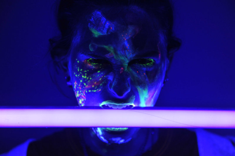 Lisa Blacklight 2